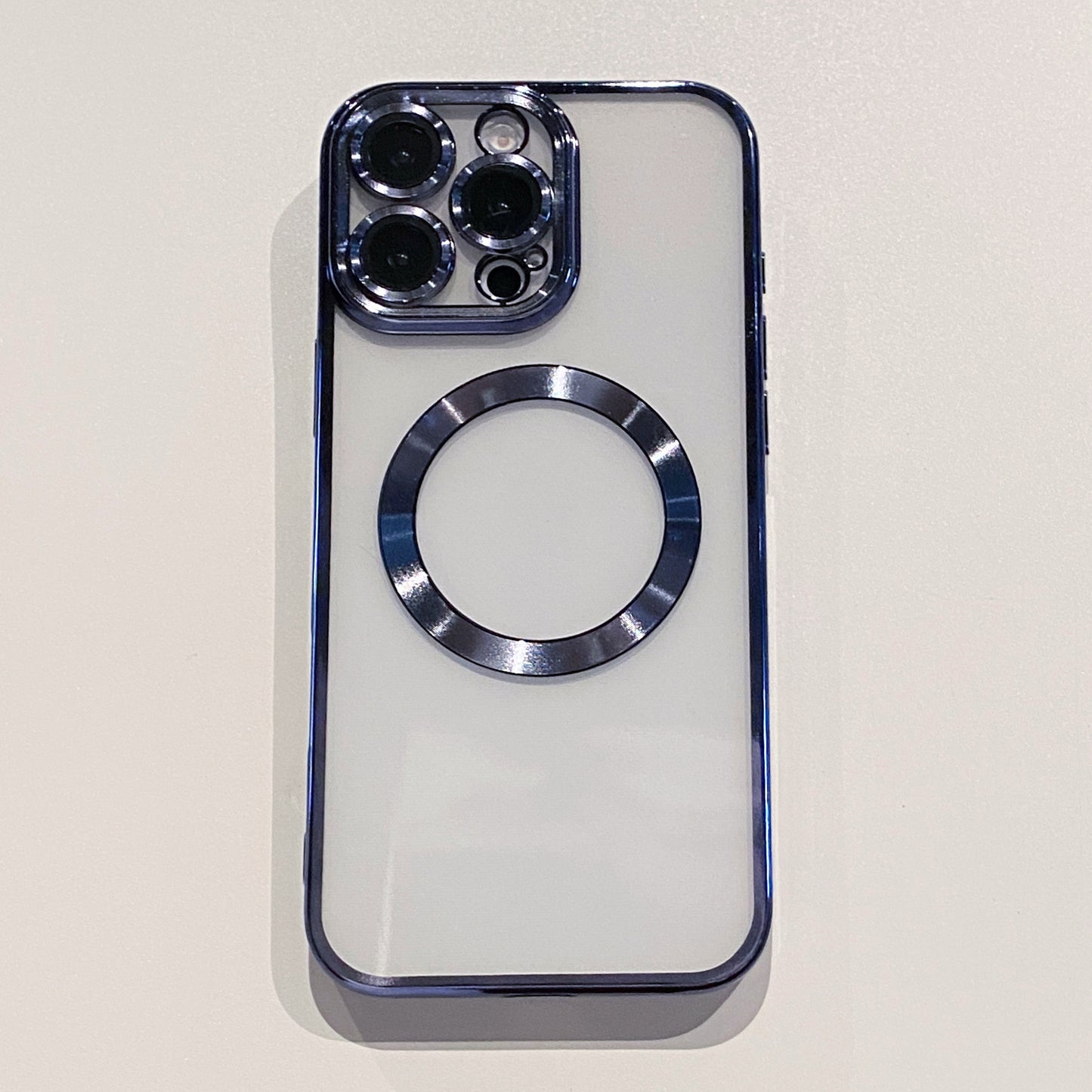 Premium White iPhone Case with Chrome - finished MagSafe Ring and Camera Protection